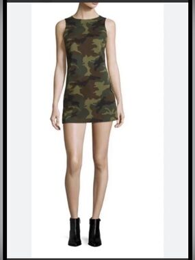 Alice + Olivia Sleeveless Camouflage Mini Dress - Olive Camo